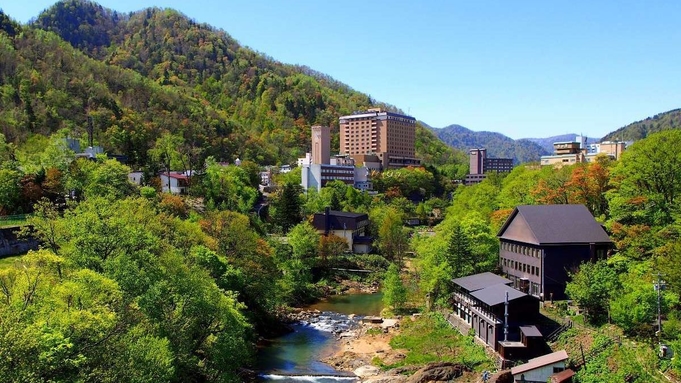 【夏休みは章月へ】早期予約がお得！乾杯ドリンク付・期間限定タイムセール【銀の月】